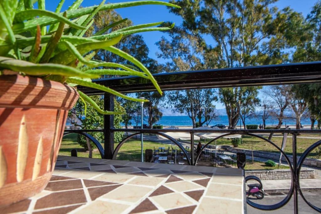 Center, Sea View Apartment, Amelia!